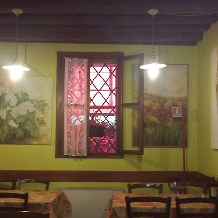 Ristorante Pizzeria Al Mondo Valstagna Exterior photo